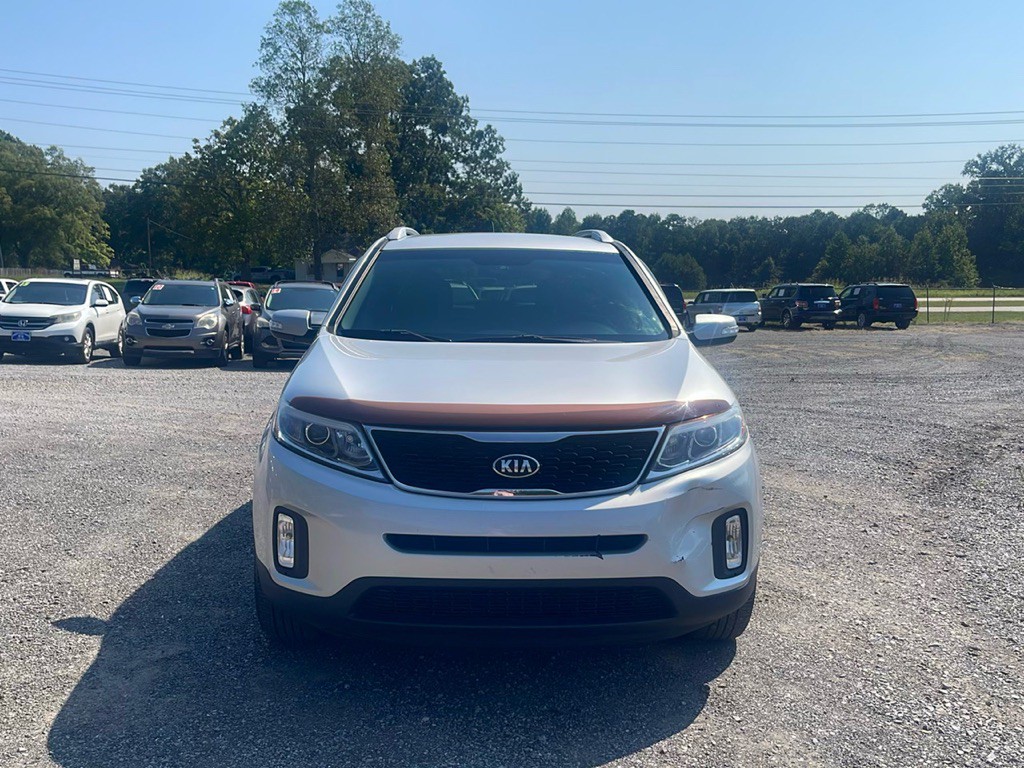 2015 Kia Sorento Image 2