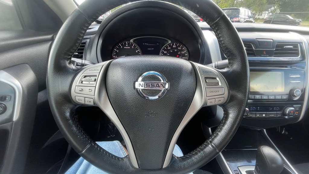 2014 Nissan Altima Image 6