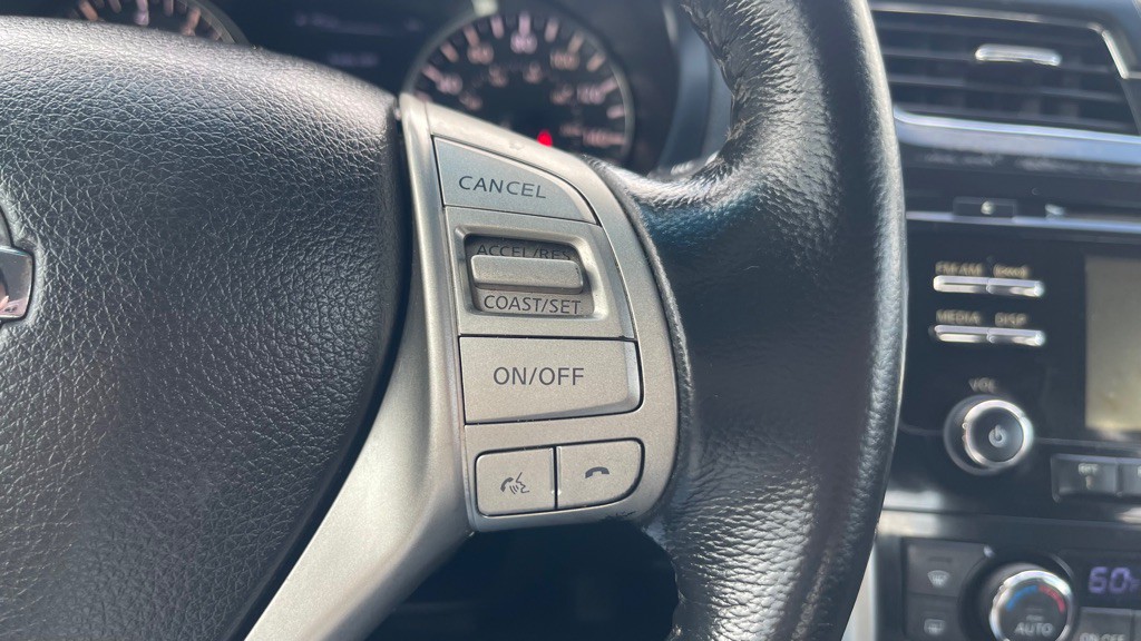 2014 Nissan Altima Image 8