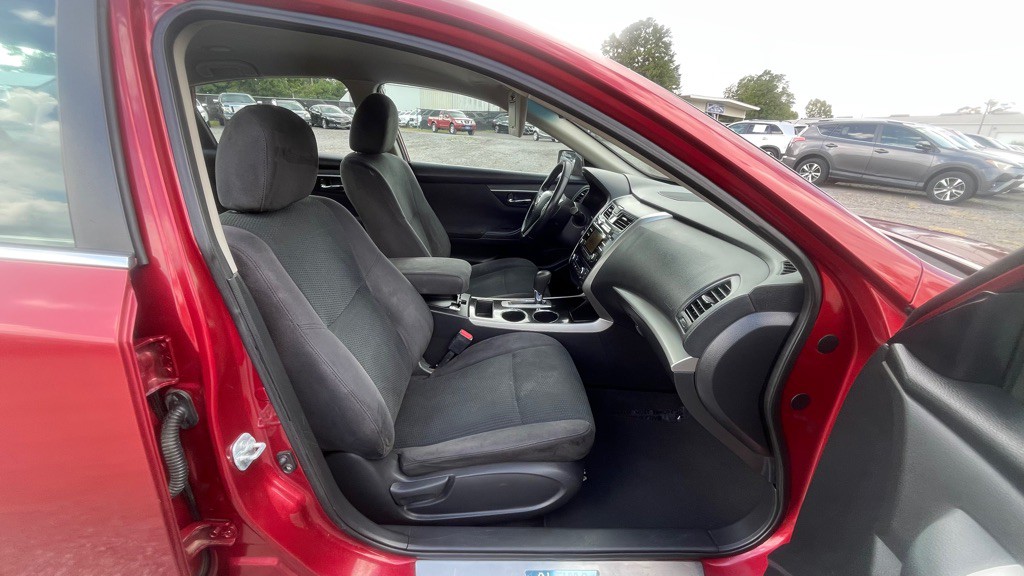 2014 Nissan Altima Image 15