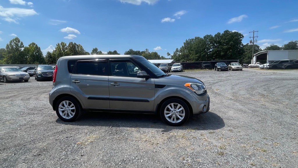 2013 Kia Soul Image 3