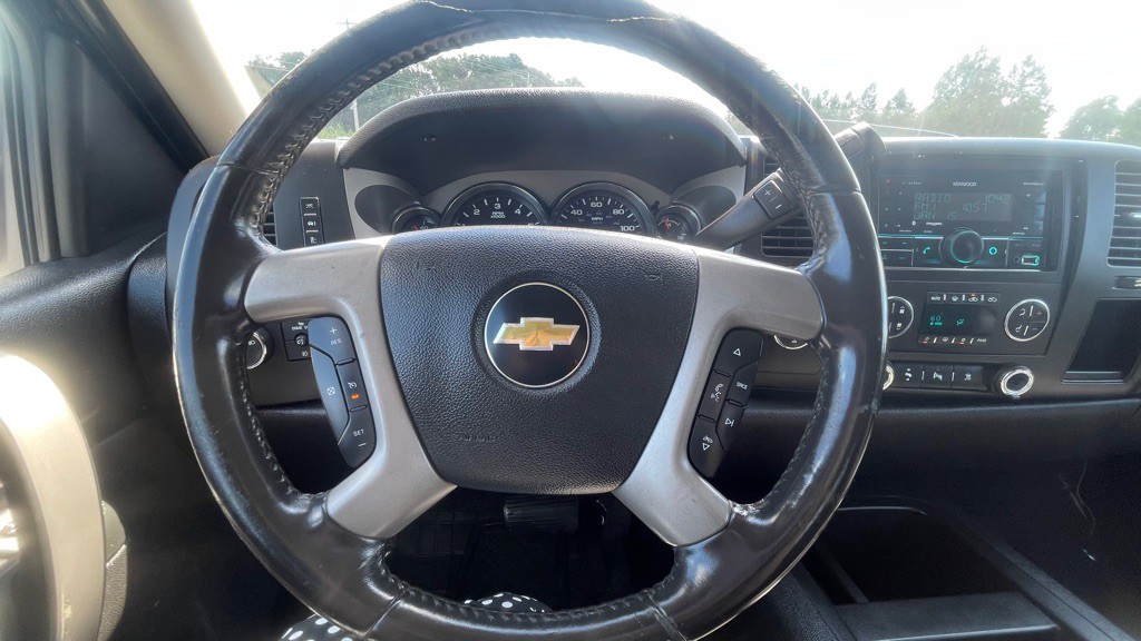 2011 Chevrolet Silverado 1500 Image 6