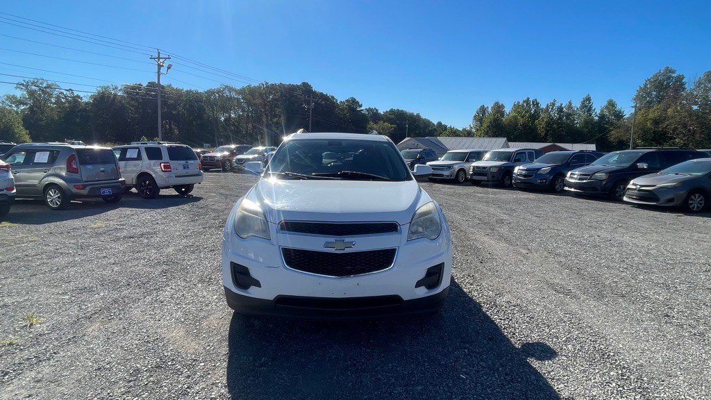 2011 Chevrolet Equinox Image 2
