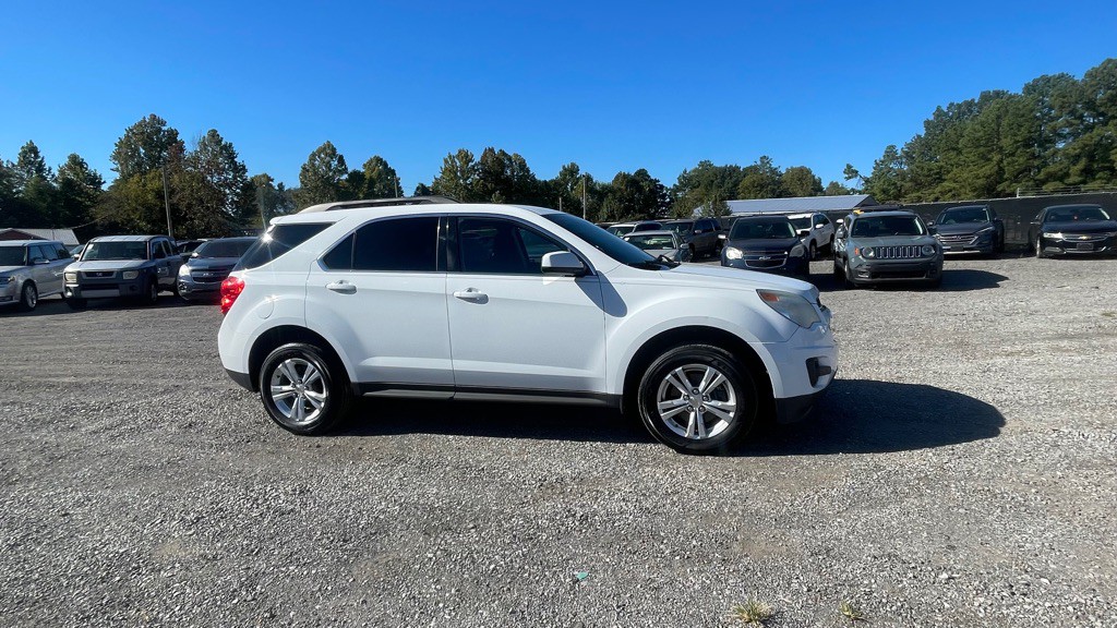 2011 Chevrolet Equinox Image 3