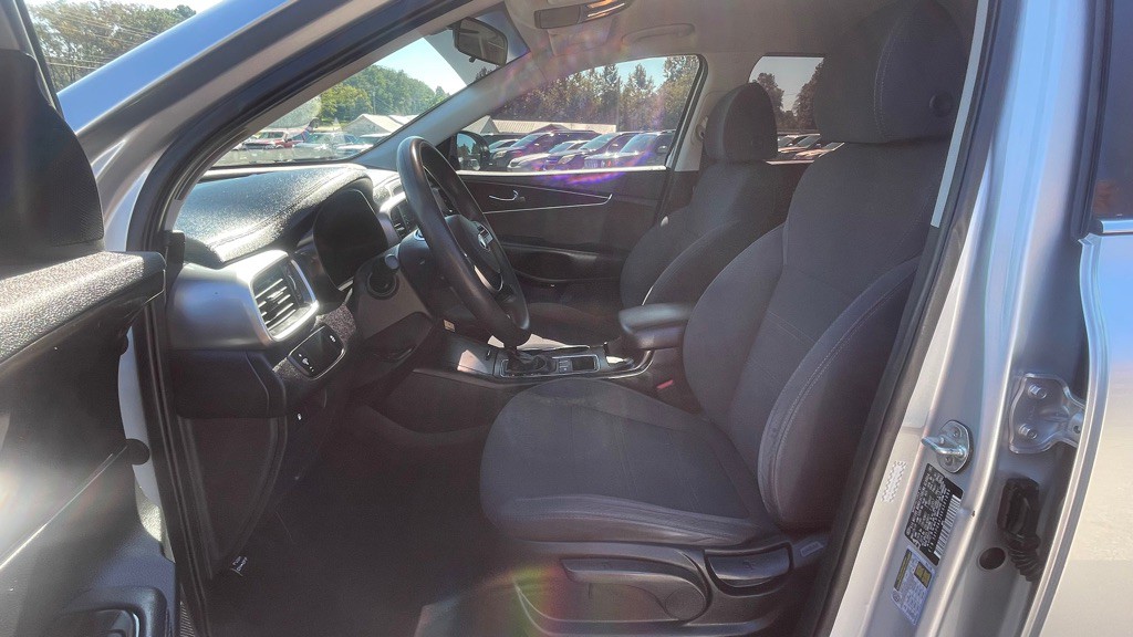 2019 Kia Sorento Image 16