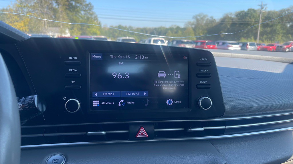 2021 Hyundai Elantra Image 10