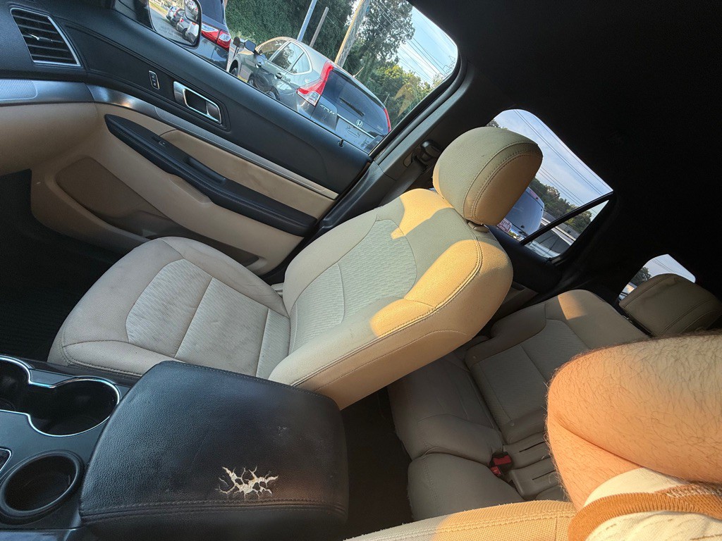 2016 Ford Explorer Image 20