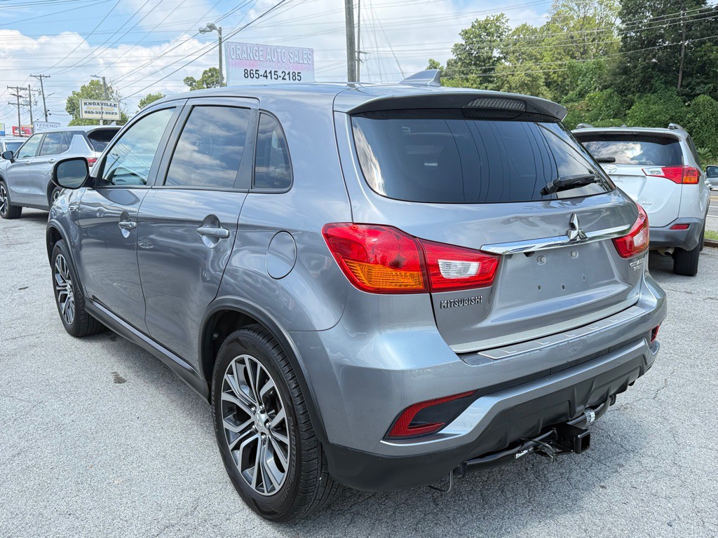 2019 Mitsubishi Outlander Image 5