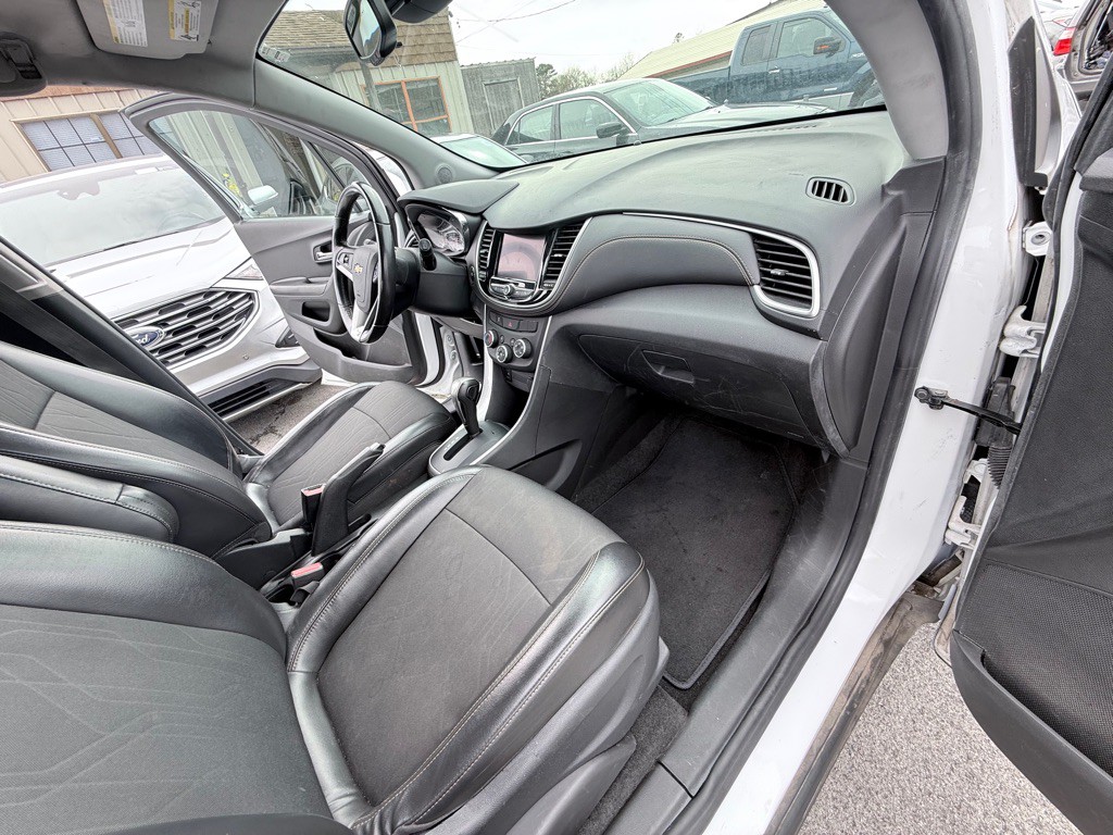 2022 Chevrolet Trax Image 14