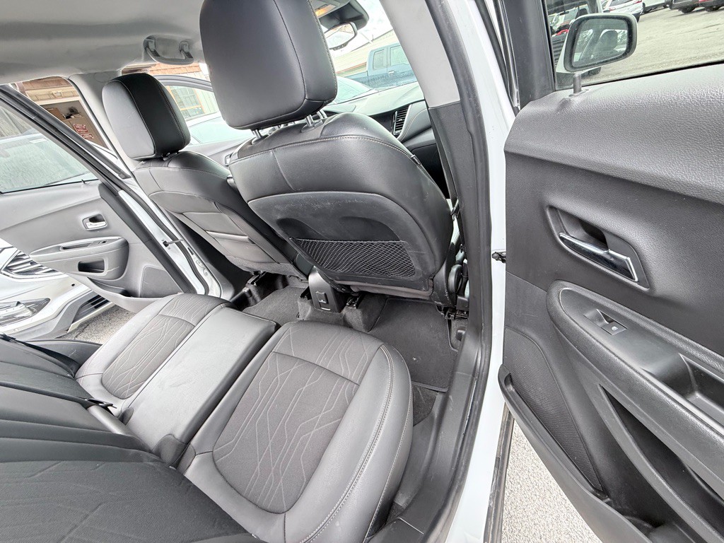 2022 Chevrolet Trax Image 17