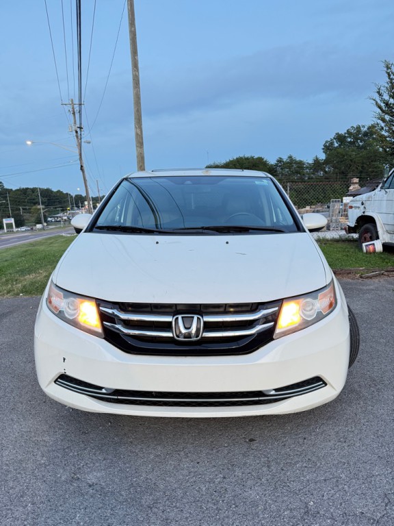 2014 Honda Odyssey Image 1