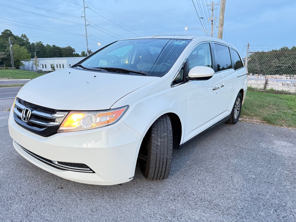 2014 Honda Odyssey Image 3