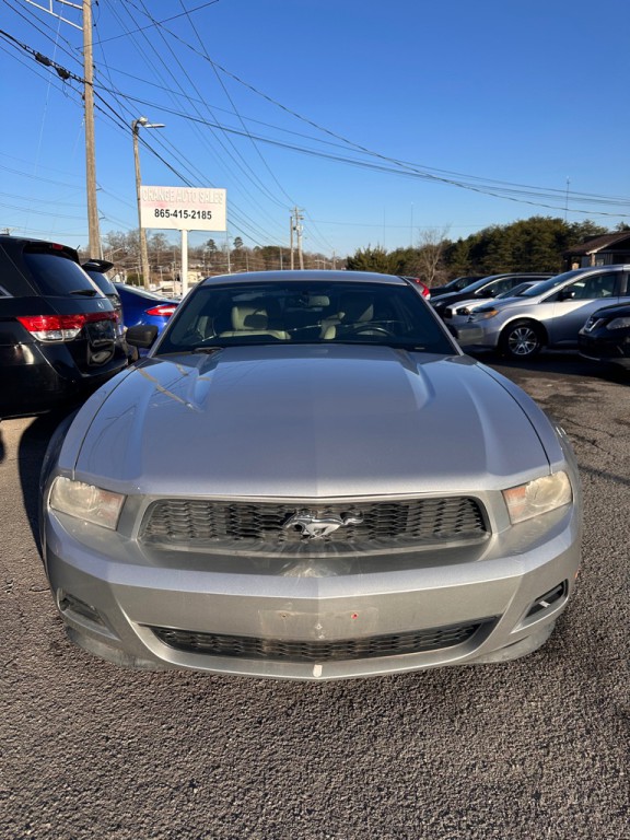 2012 Ford Mustang Image 1