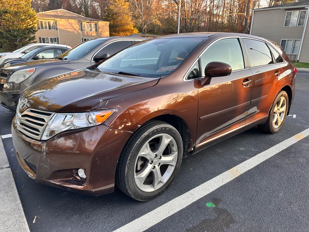 2009 Toyota Venza Image 2