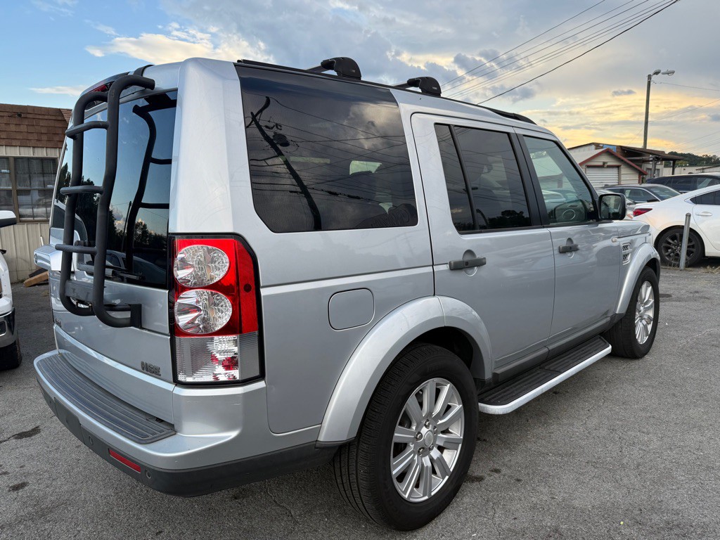 2013 Land Rover LR4 Image 4