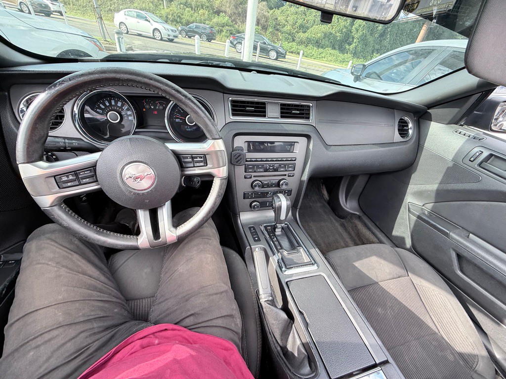 2014 Ford Mustang Image 14