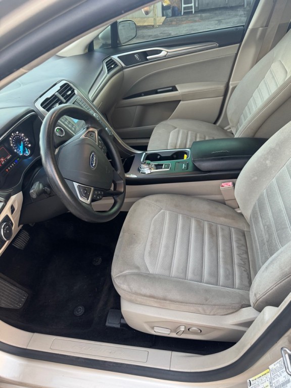 2017 Ford Fusion Image 9