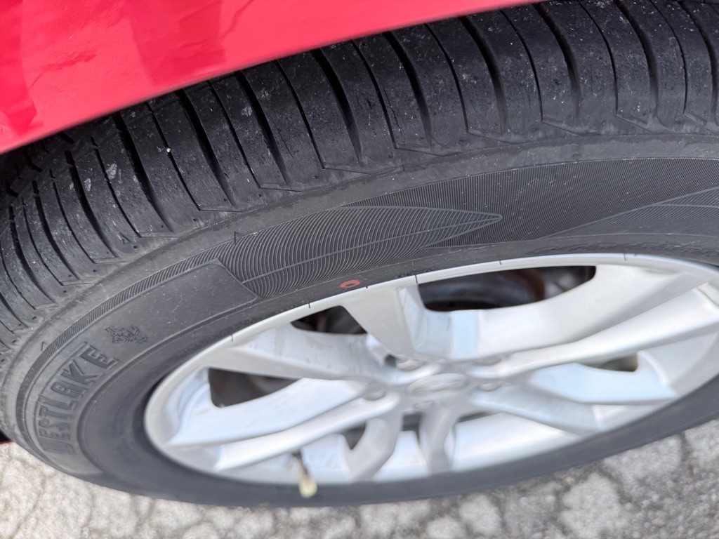 2013 Chevrolet Camaro Image 12