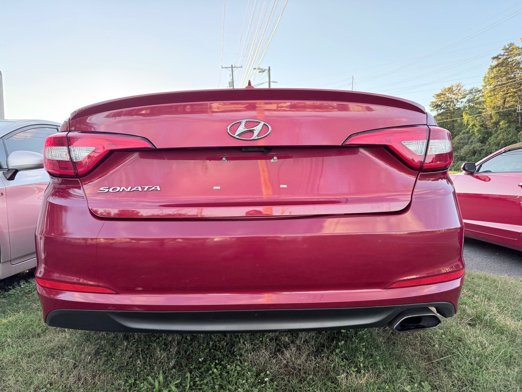 2017 Hyundai Sonata Image 4