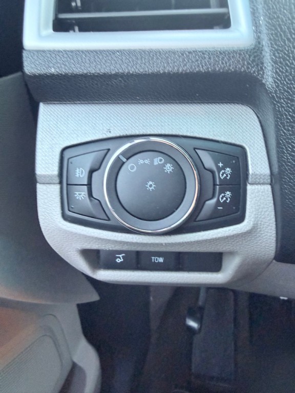 2014 Ford Explorer Image 12