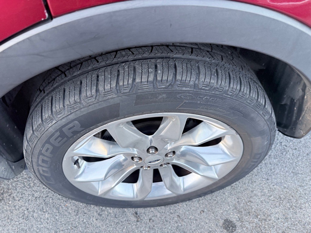 2014 Ford Explorer Image 18