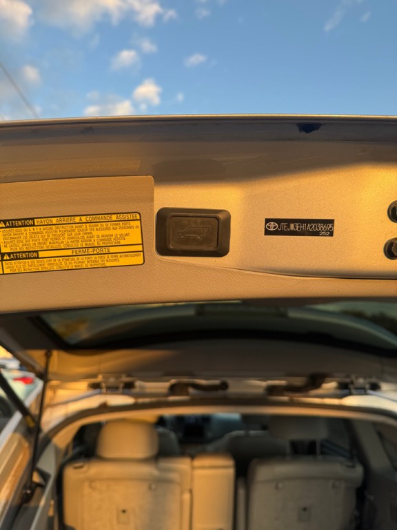 2010 Toyota Highlander Image 13