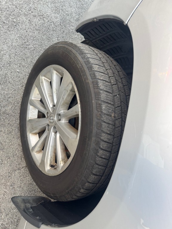 2010 Toyota Highlander Image 17