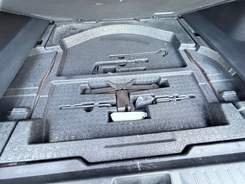 2017 Subaru Outback Image 10