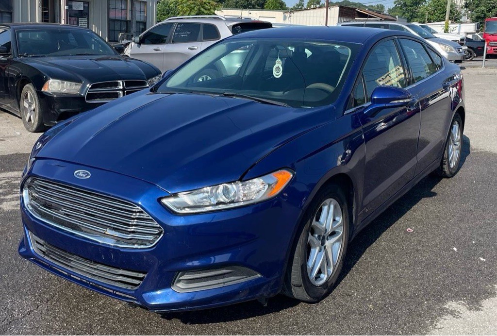 2016 Ford Fusion Image 1
