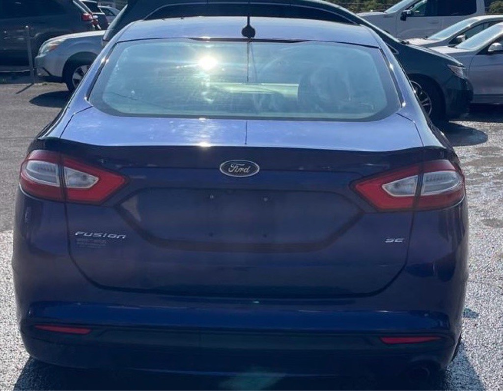 2016 Ford Fusion Image 4