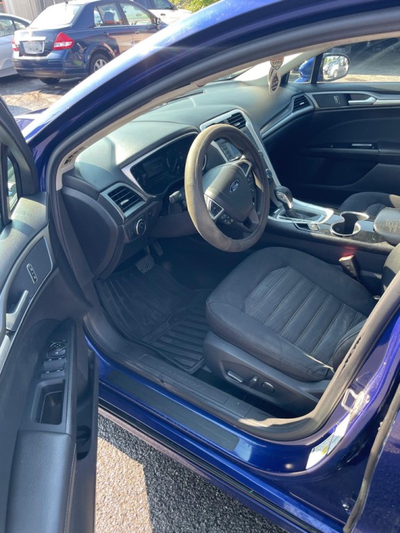 2016 Ford Fusion Image 7