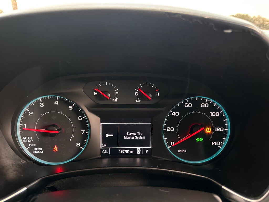 2018 Chevrolet Equinox Image 12