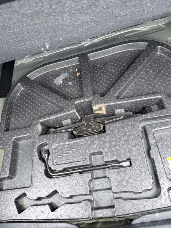 2016 Toyota Camry Image 7