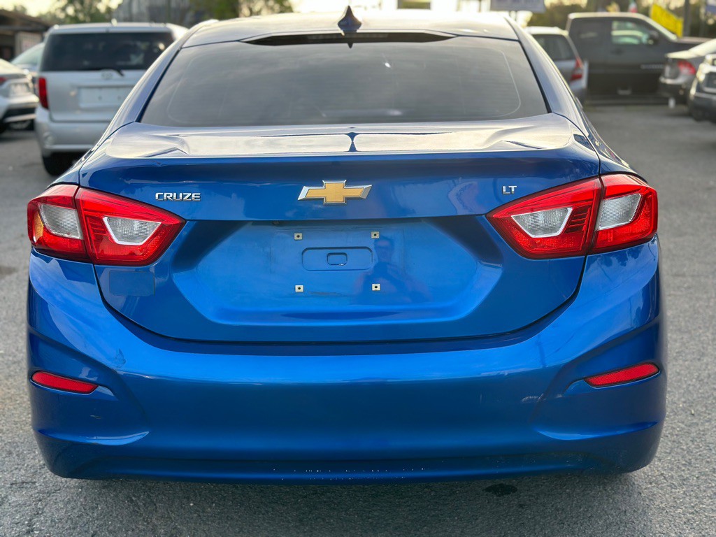 2016 Chevrolet Cruze Image 4