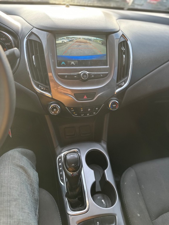 2016 Chevrolet Cruze Image 14