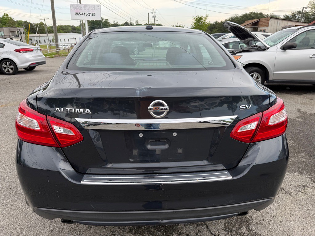 2016 Nissan Altima Image 6