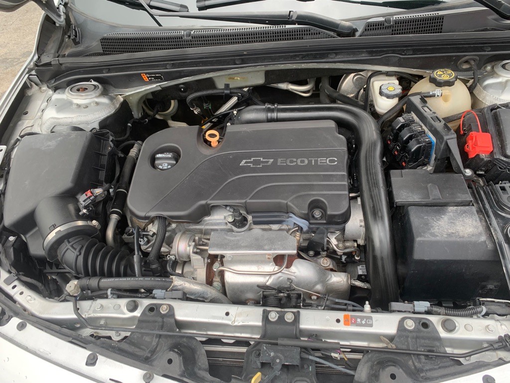 2017 Chevrolet Malibu Image 7