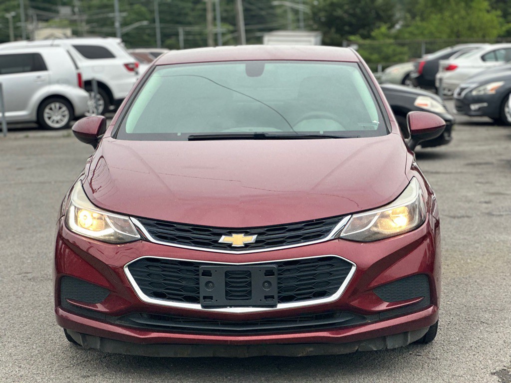 2016 Chevrolet Cruze Image 1