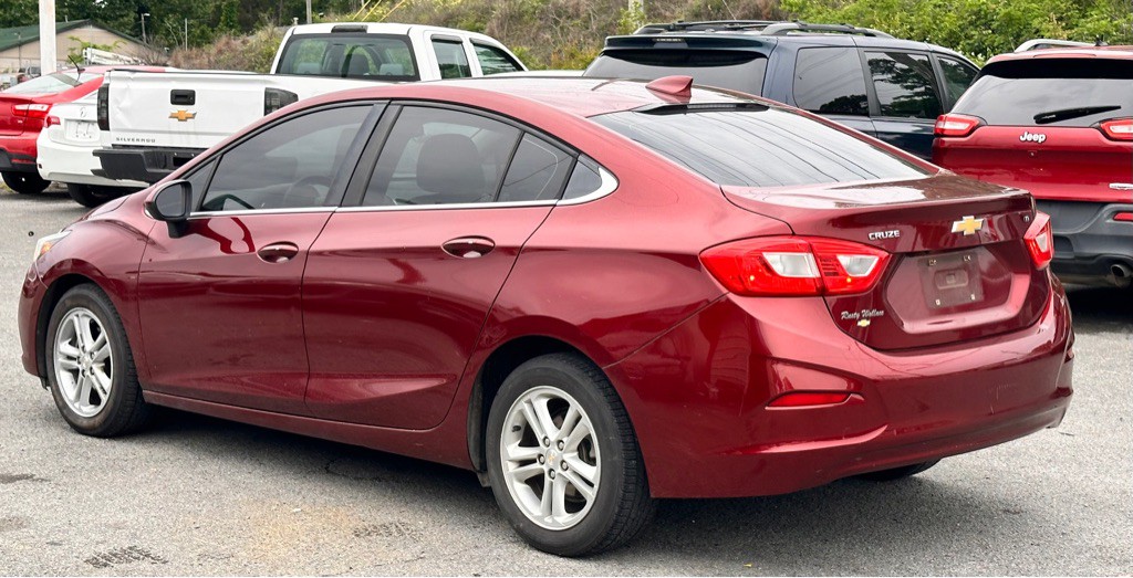 2016 Chevrolet Cruze Image 4