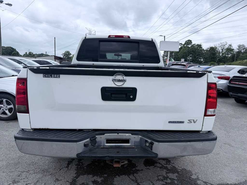 2015 Nissan Titan Image 8