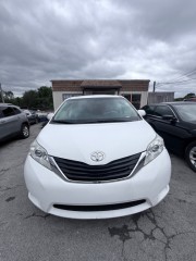 Image for 2011 Toyota Sienna LE ID: 7378906