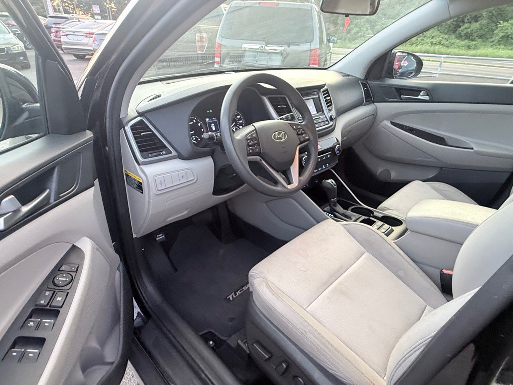 2017 Hyundai Tucson Image 11