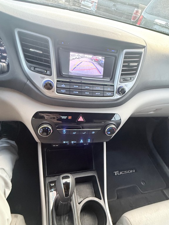 2017 Hyundai Tucson Image 14