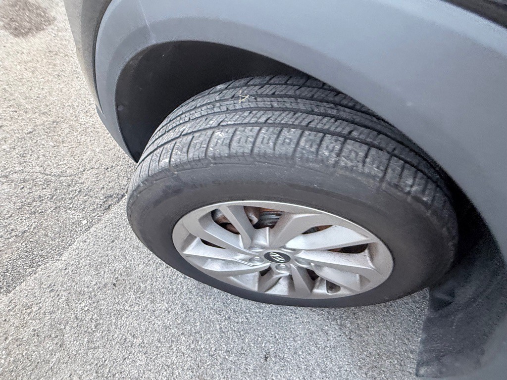 2017 Hyundai Tucson Image 16