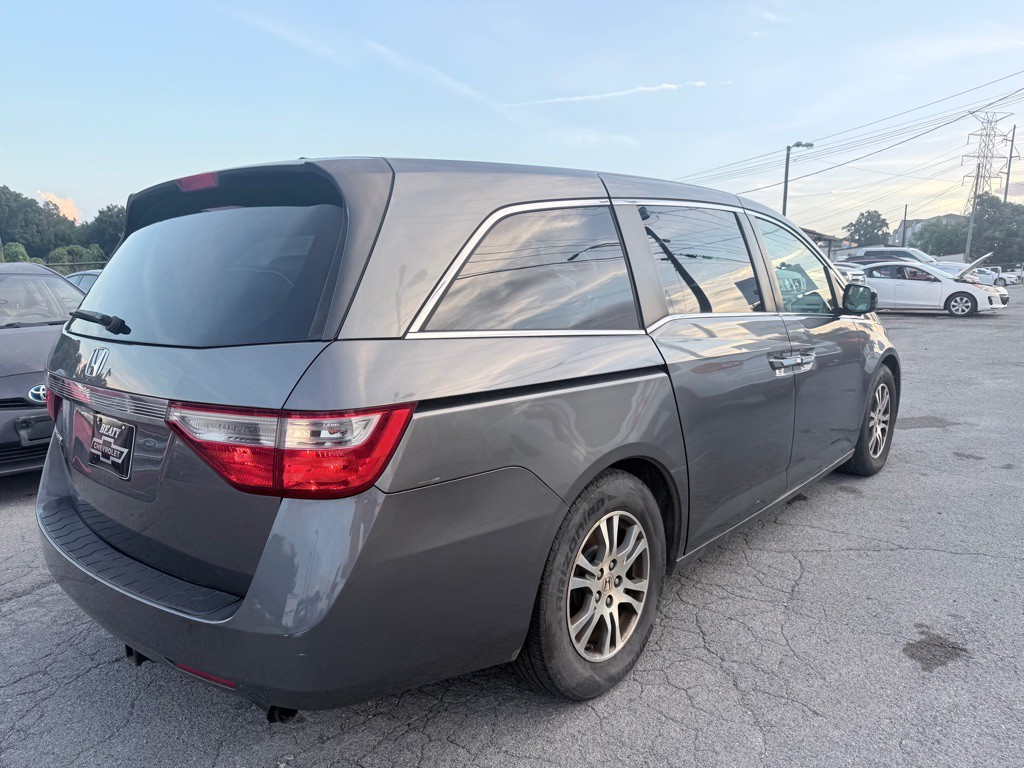 2012 Honda Odyssey Image 3