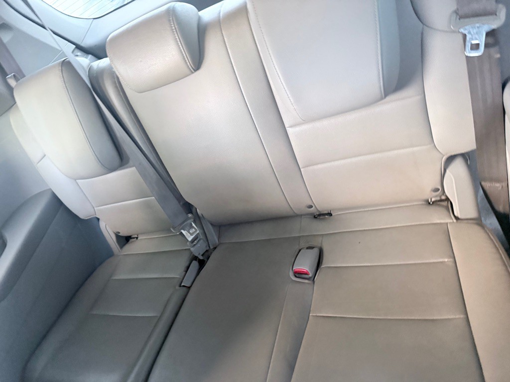 2012 Honda Odyssey Image 10