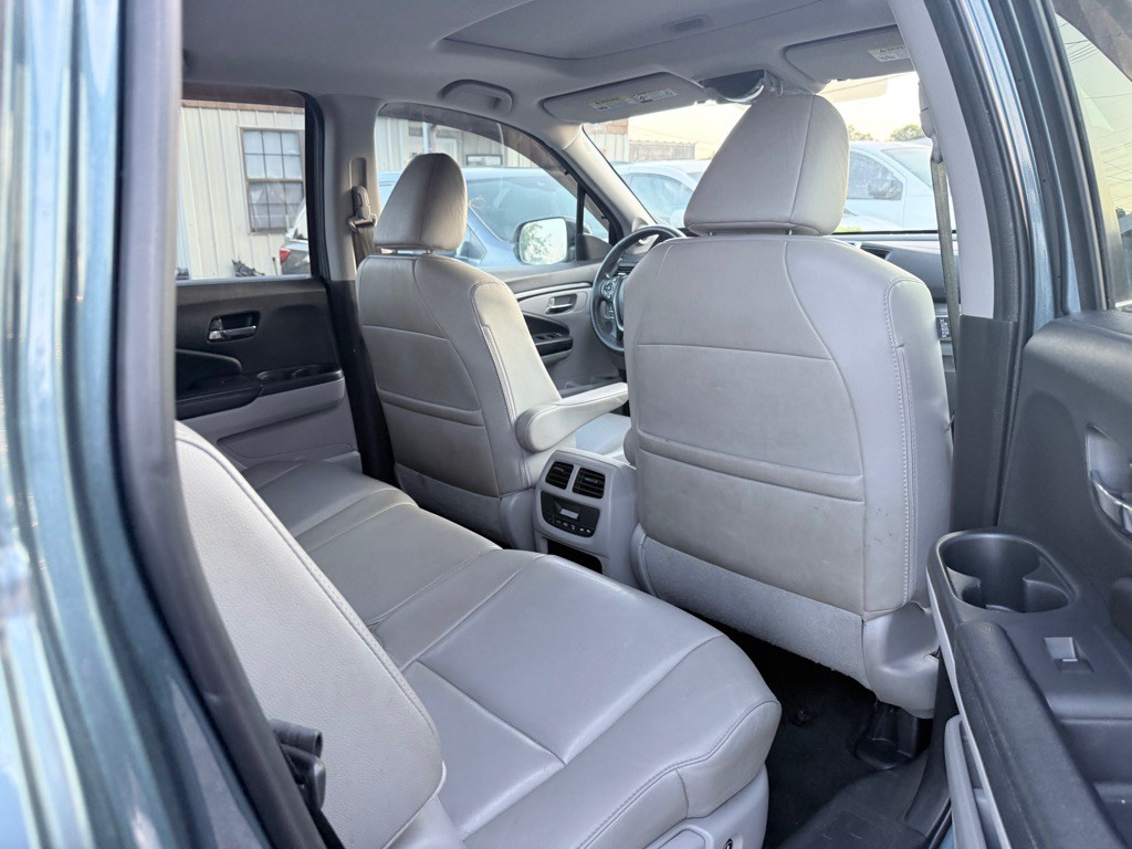 2016 Honda Pilot Image 8