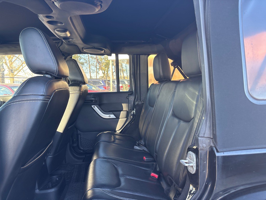 2013 Jeep Wrangler Unlimited Image 11
