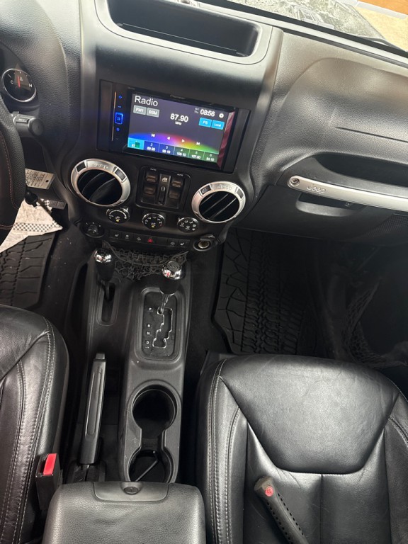 2013 Jeep Wrangler Unlimited Image 19