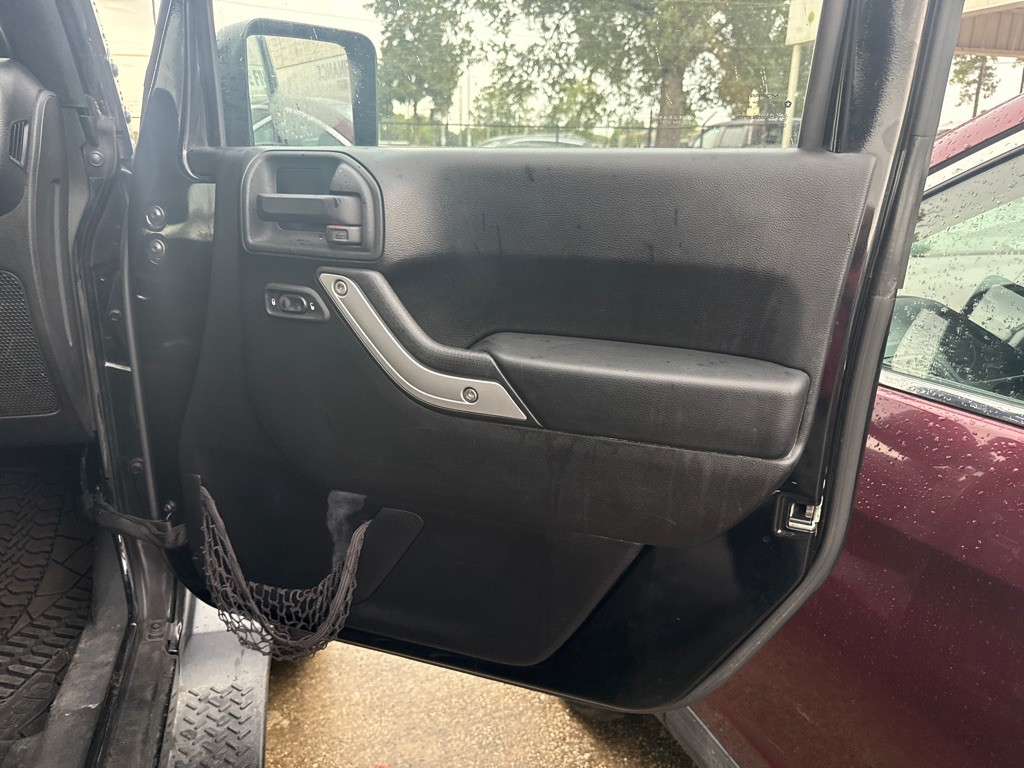 2013 Jeep Wrangler Unlimited Image 29